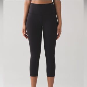 Lululemon Wunder Under Crop *full on luon in Black Size 12